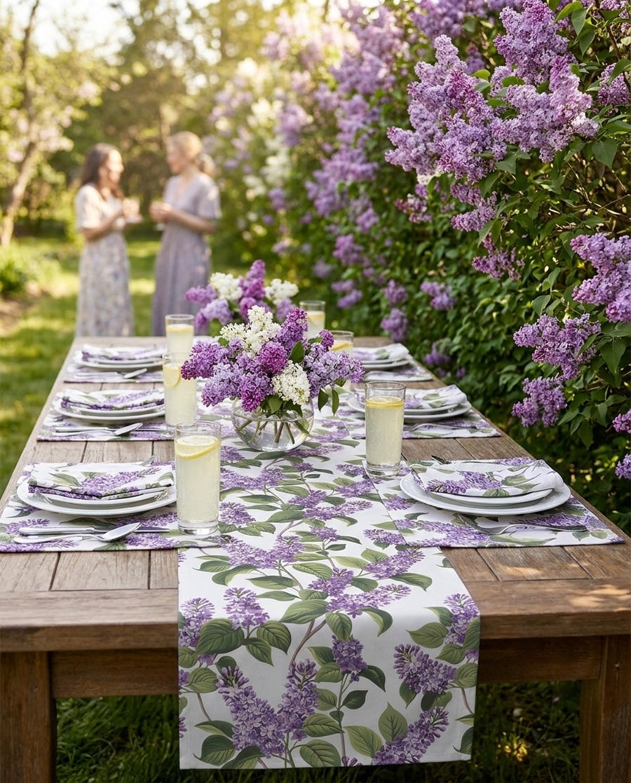 I Love Lilacs Table Runner - Embrace Serenity with Every Meal - Lilac 