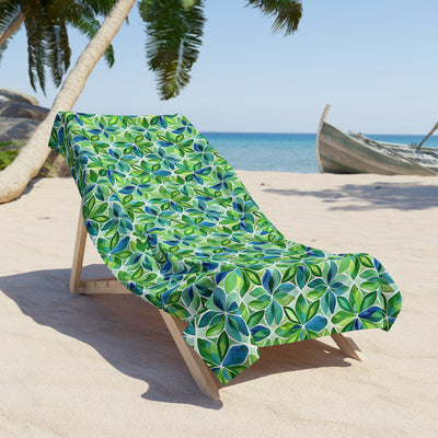 Spring Geo Flowers Luxurious Beach Towel - Sunbathe in Geometric Beau